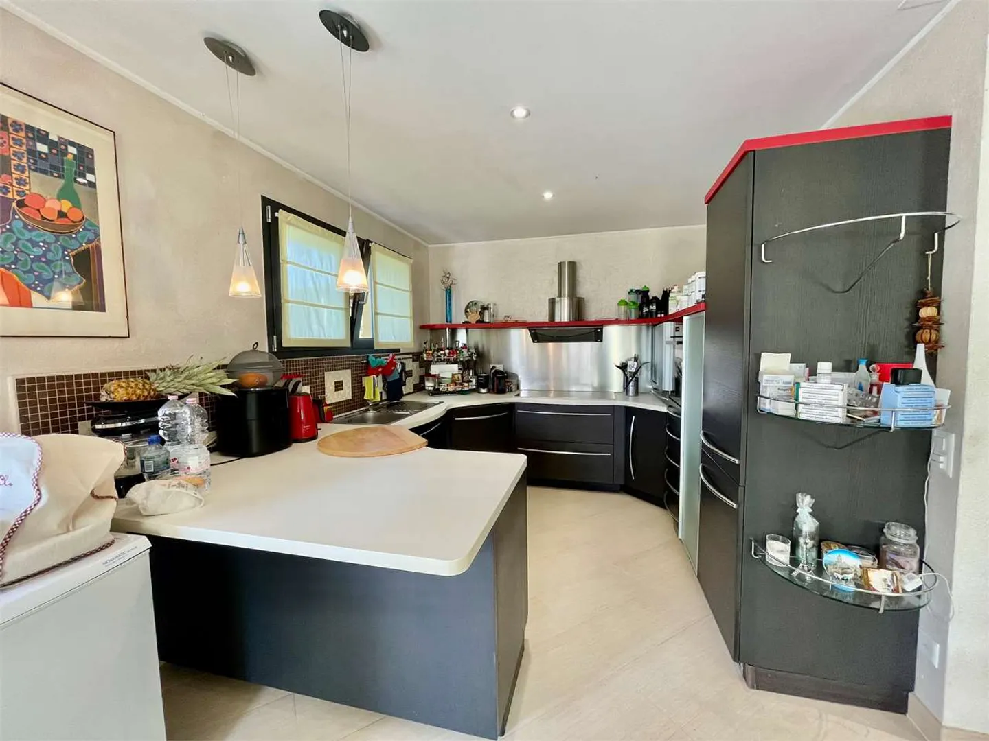 Schöne Einzelvilla mit Pool in Wohngegend in Genest - Foto 6 von 12