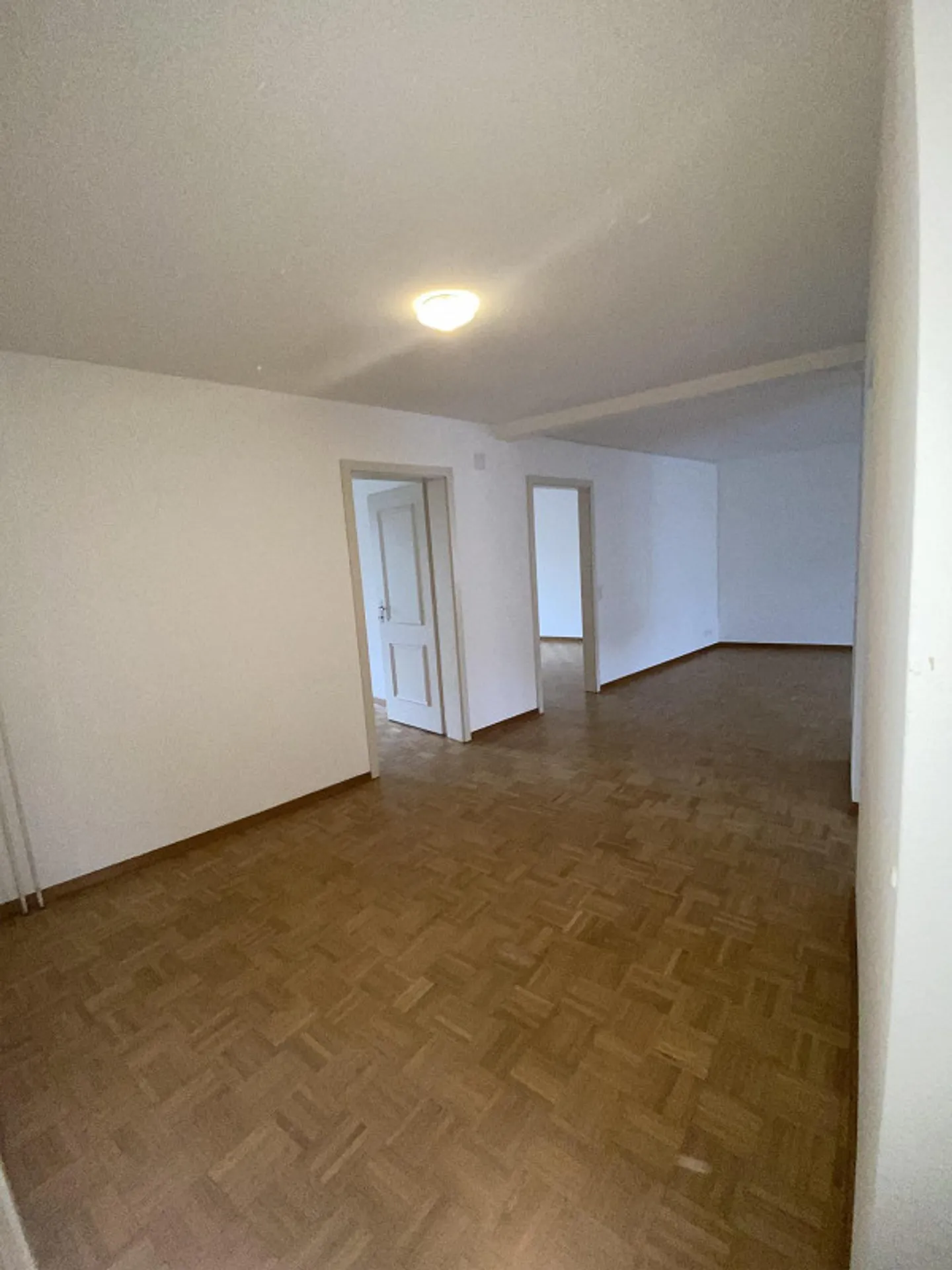 Appartement élégant dans le quartier animé 4, Zurich - Photo 2 sur 9
