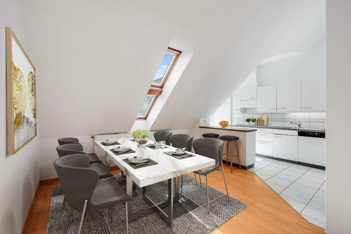 Geräumige Dachmaisonette in Binningen - Foto 2 von 5