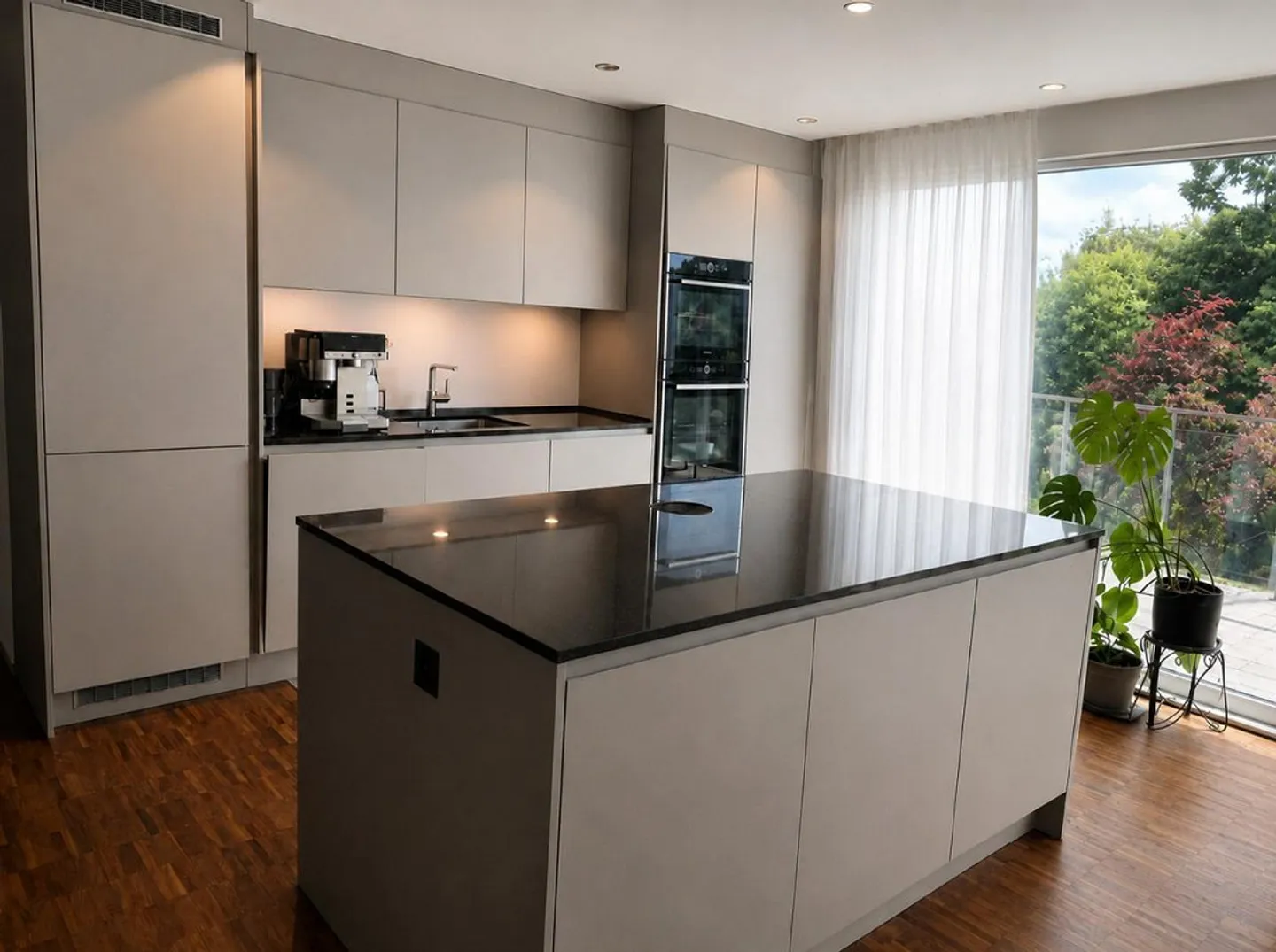 Maisonette apartment with terrace - Photo 4 of 11
