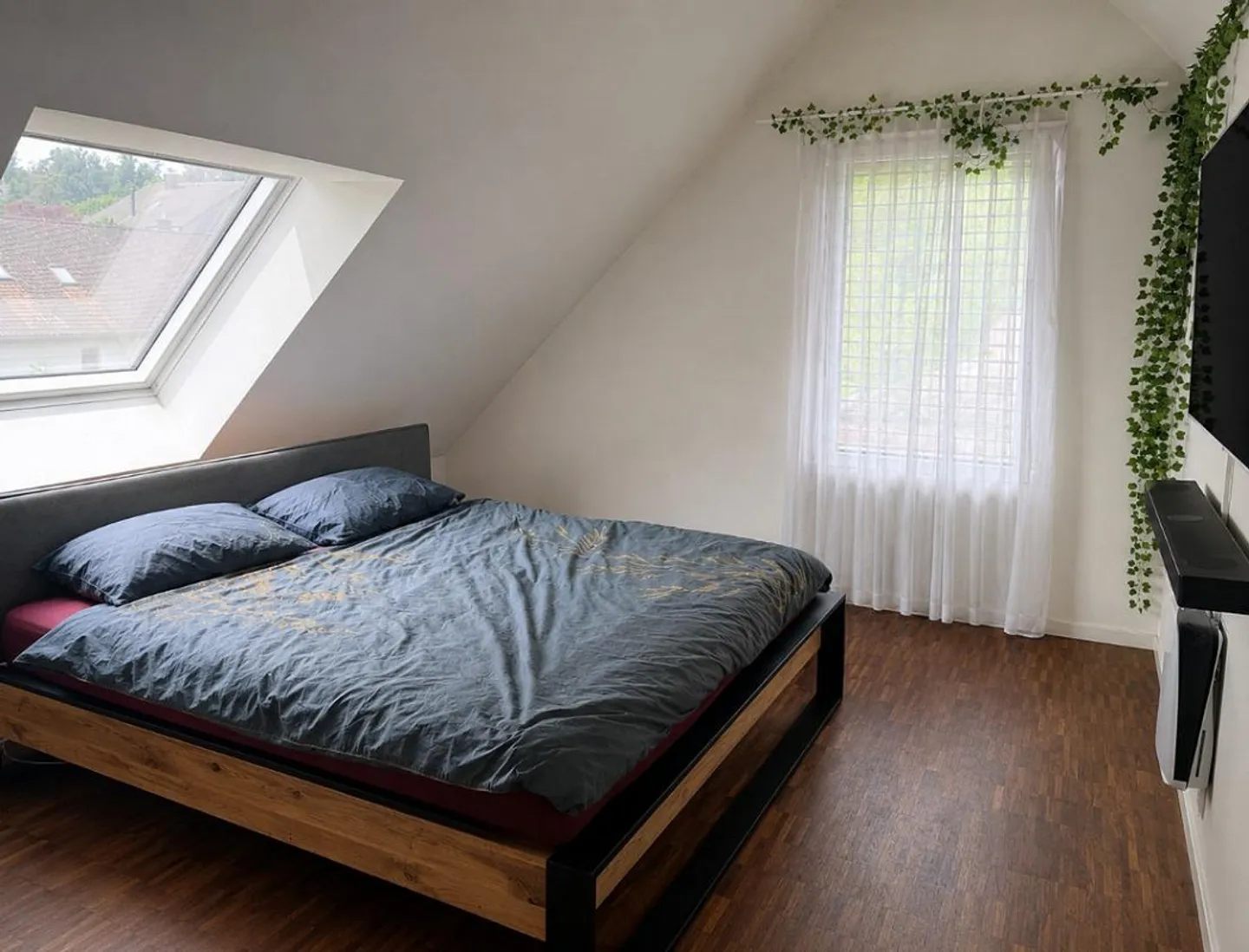 Maisonette apartment with terrace - Photo 6 of 11