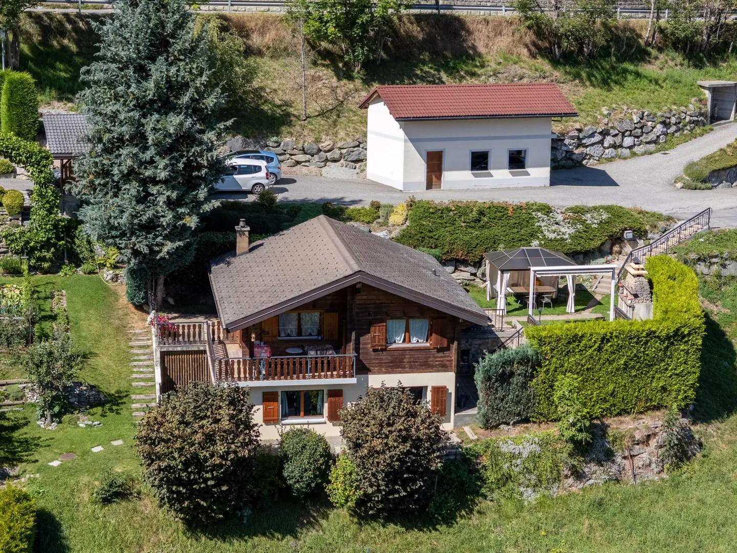 Charming Chalet in Hérémence - Photo 4 of 12