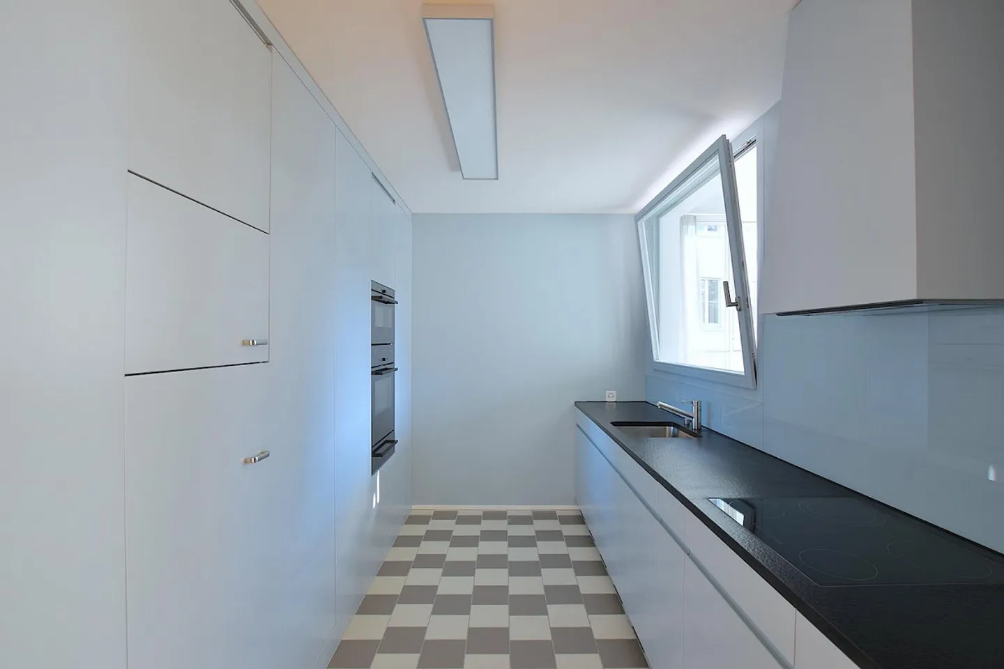 Moderne 4.5 Zimmer Wohnung - Foto 5 von 9