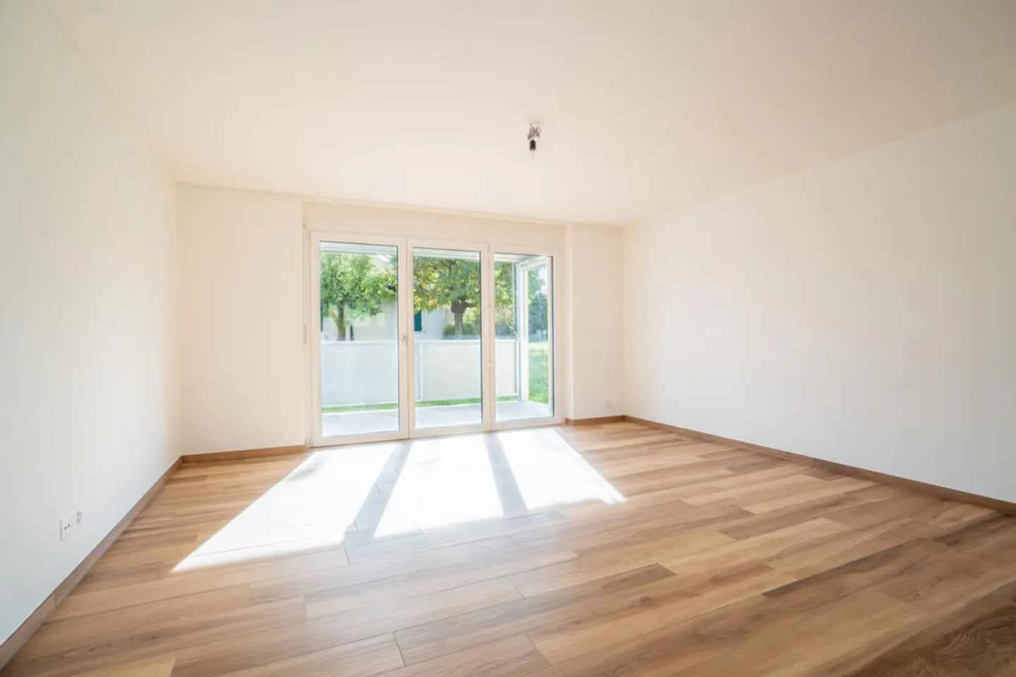Vivere moderno, conveniente e idilliaco! - Foto 4 di 8