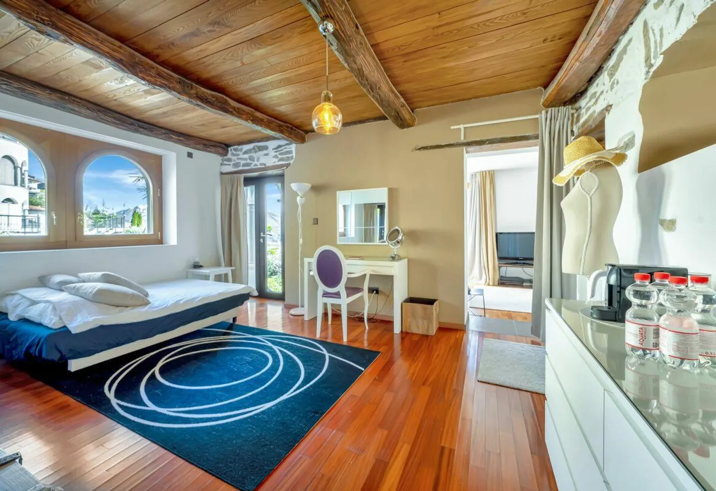 Brione sopra Minusio - Grosse Villa mit Pool - Foto 3 di 17