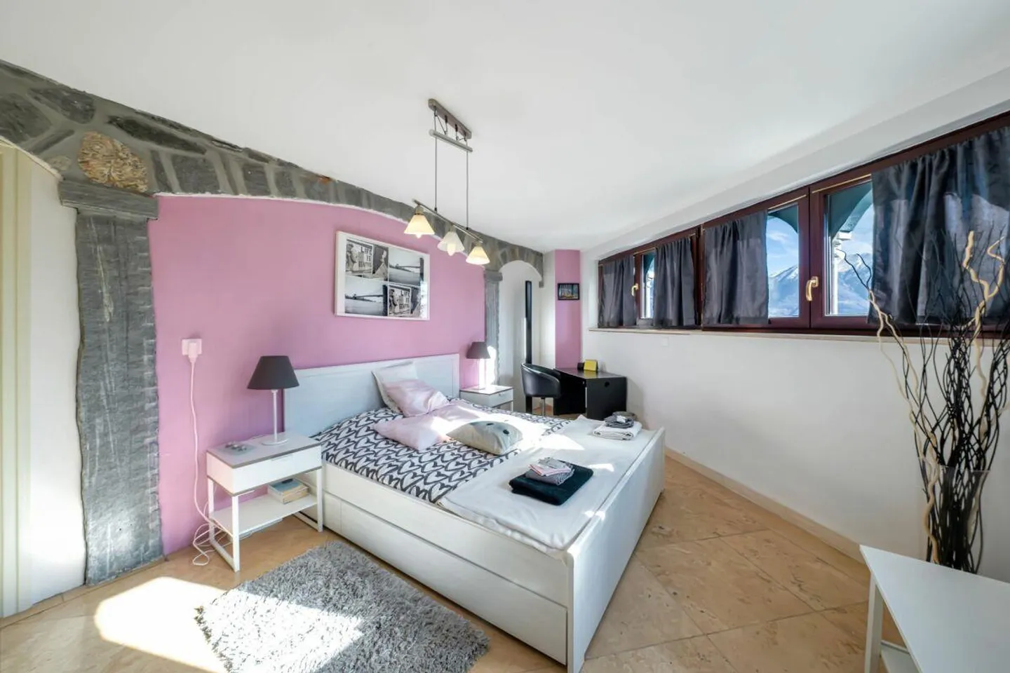 Brione sopra Minusio - Grosse Villa mit Pool - Foto 12 di 17