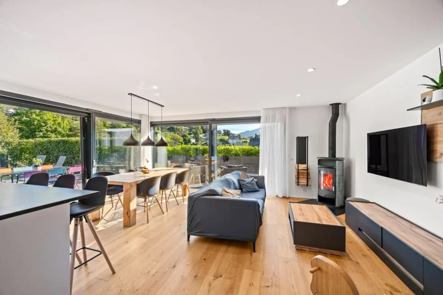 Garantierter Herzschlag, Magnificent 4.5-Zimmer-Luxusvilla in Jongny - Foto 3 von 13