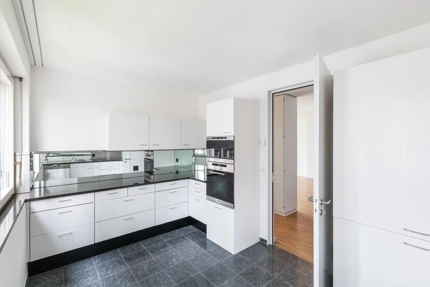 Exklusiv und gemütlich - Ihr neues Zuhause am Rosenberg! - Photo 4 of 12