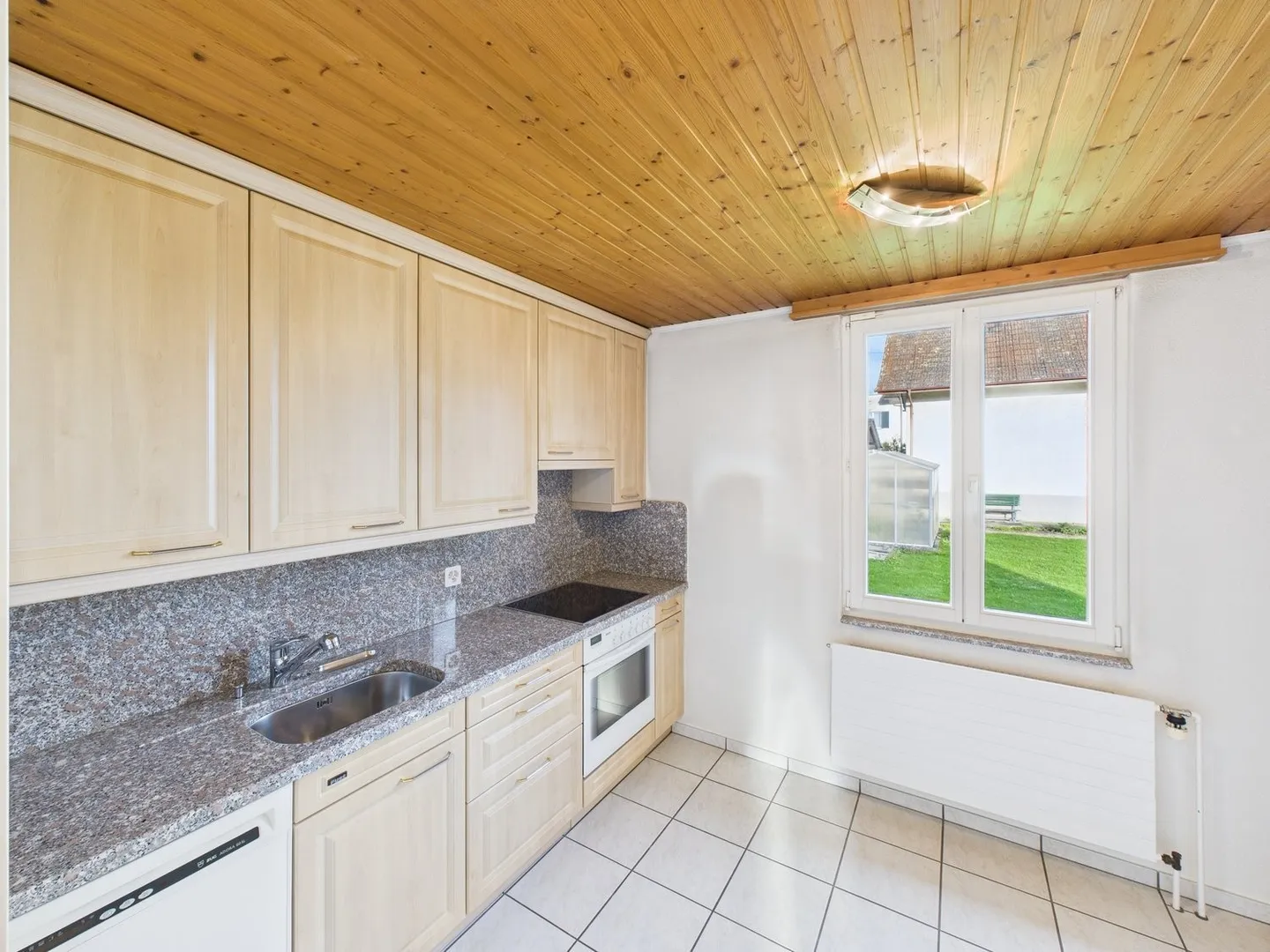 Oasi abitativa con molto spazio, giardino e capanno - Foto 3 di 5