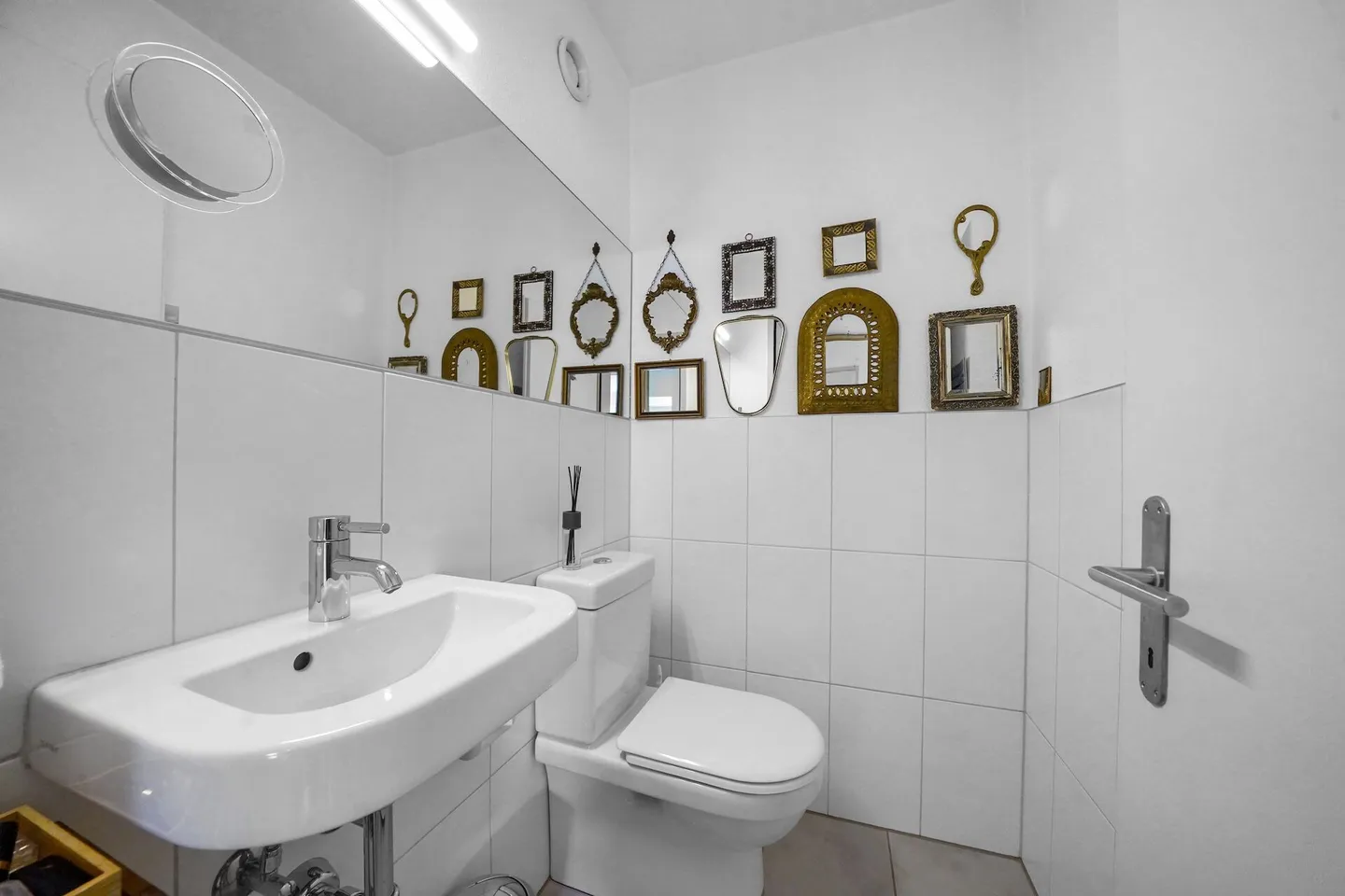 Appartement lumineux de 4,5 pièces dans un emplacement central à Interlaken - Photo 15 sur 16