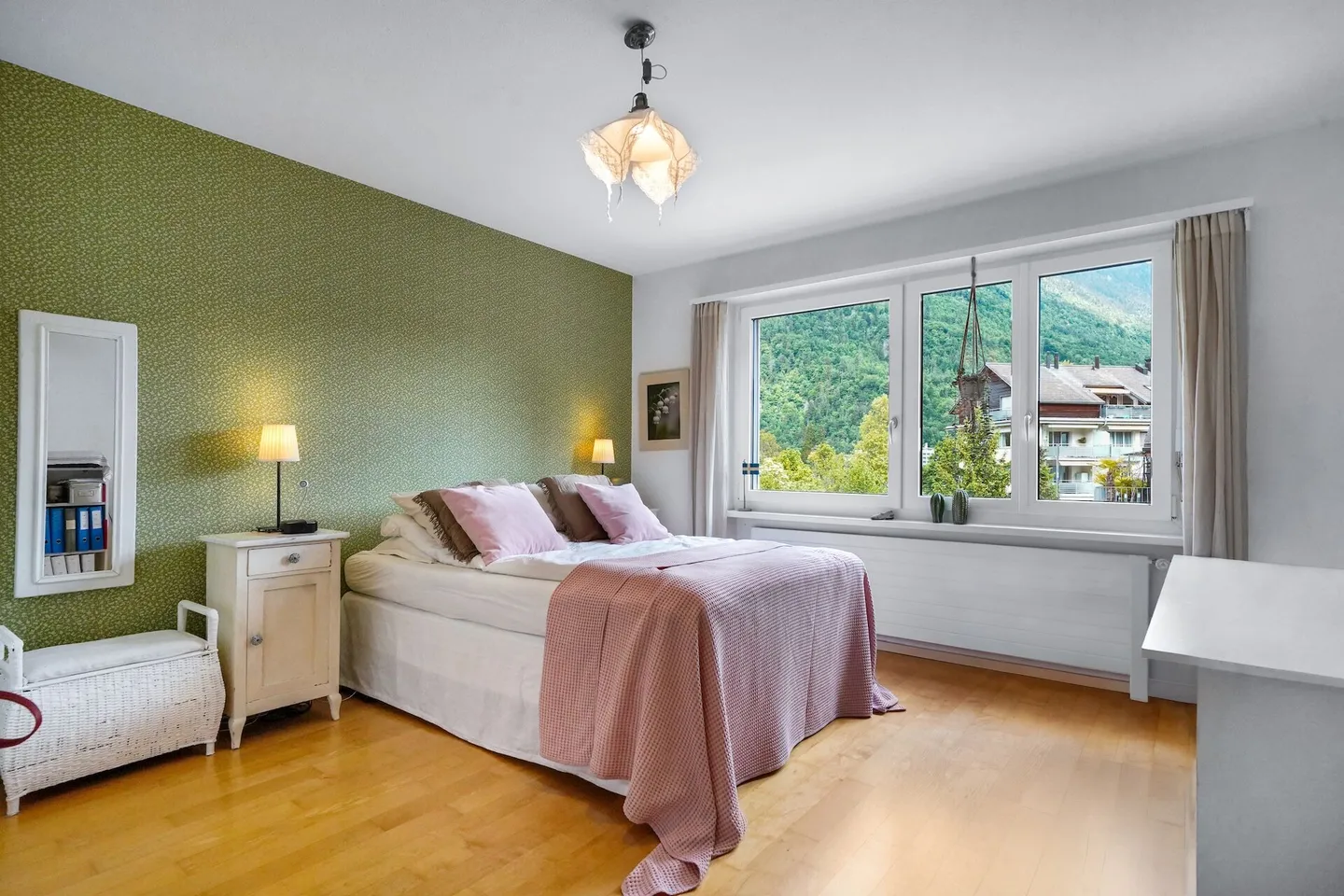 Appartement lumineux de 4,5 pièces dans un emplacement central à Interlaken - Photo 13 sur 16