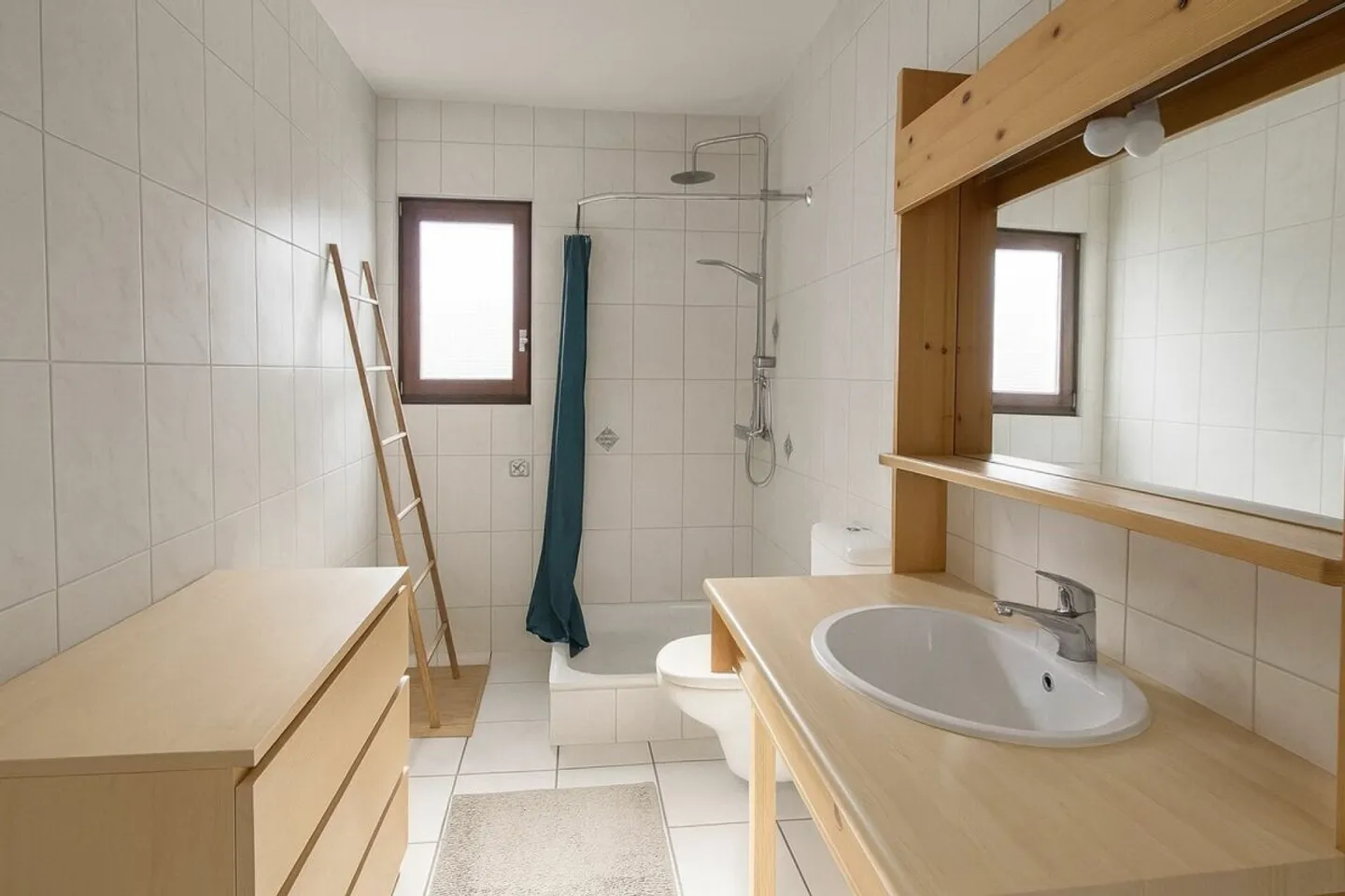 Spacious villa with independent apartment on the lower floor - Photo 18 of 18