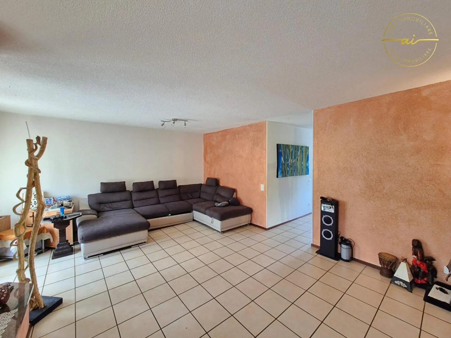 BRIGHT END-TERRACE HOUSE WITH GARDEN IN BARBENGO - Photo 7 of 13