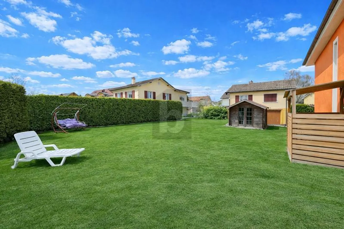 Charmante Maison Familiale avec Jardin - Photo 1 sur 6