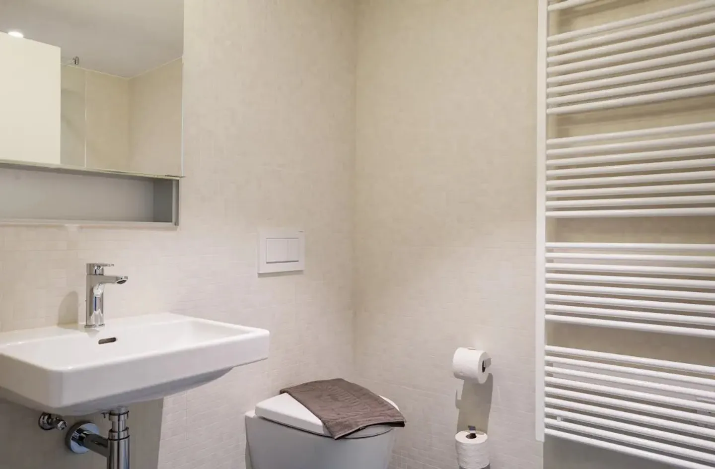 Appartamento in affitto - Foto 8 di 10