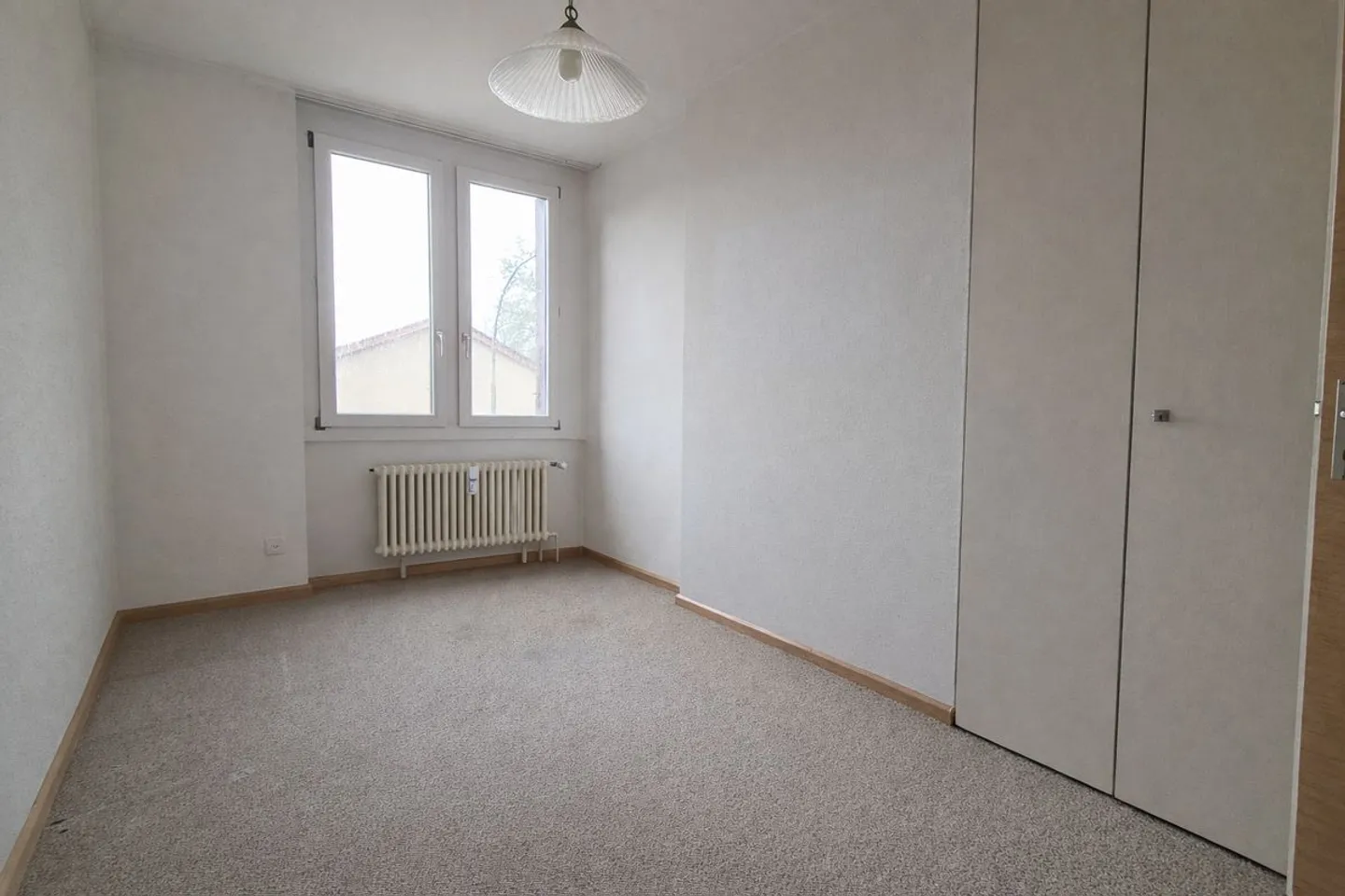 Charming Apartment in Riehen - Photo 8 of 13