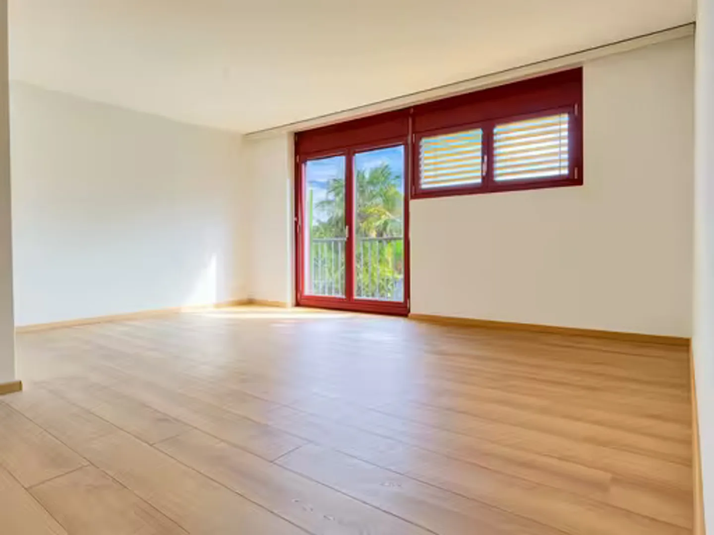 Charming Duplex Apartment - Photo 3 of 12