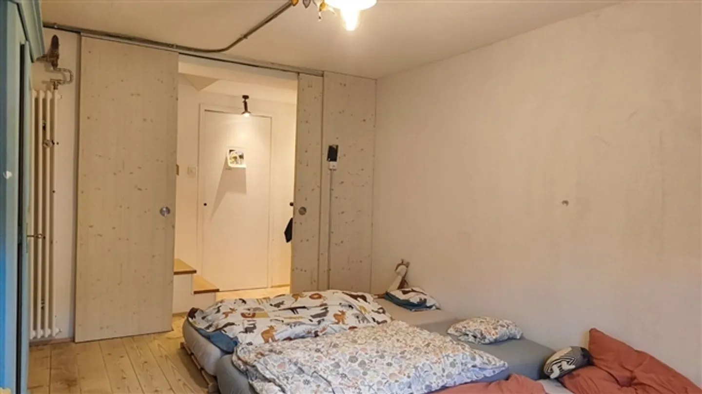 3½ STANZA APPARTAMENTO A BERN - MATTENHOF, ARREDATO, TEMPORANEO - Foto 4 di 6