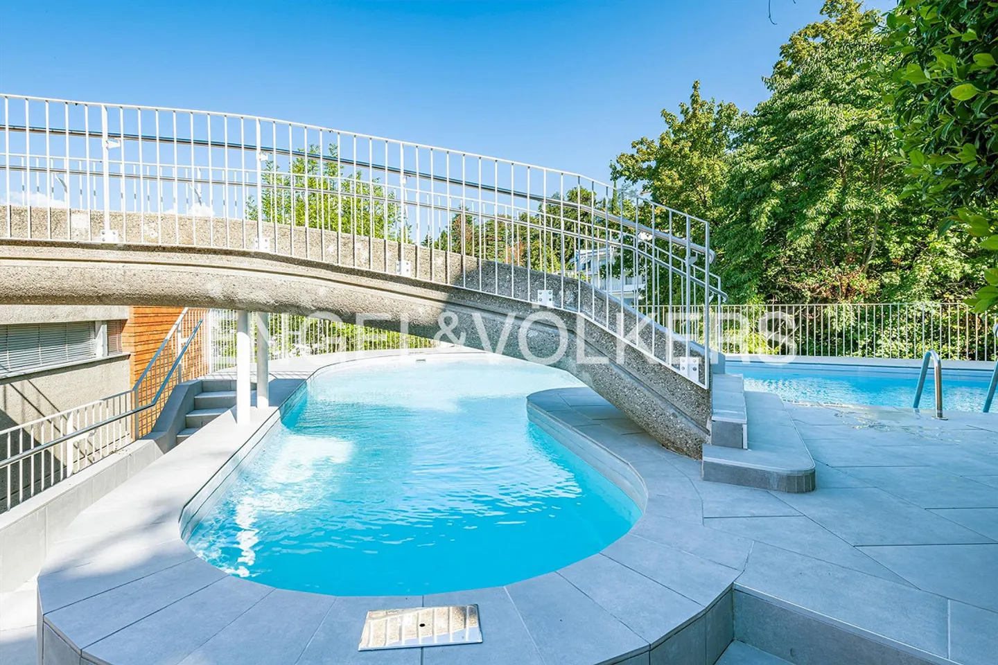 Lake View in a Quiet Location | 3.5 Rooms - Photo 12 of 13