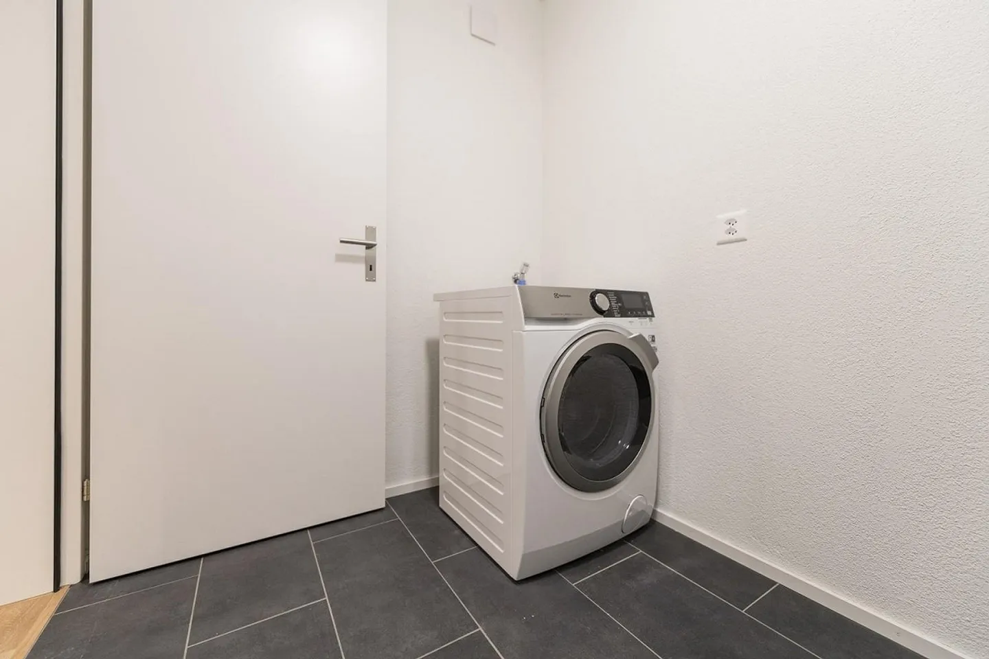 Ground Floor Single Apartment in Grenchen - Photo 5 of 8
