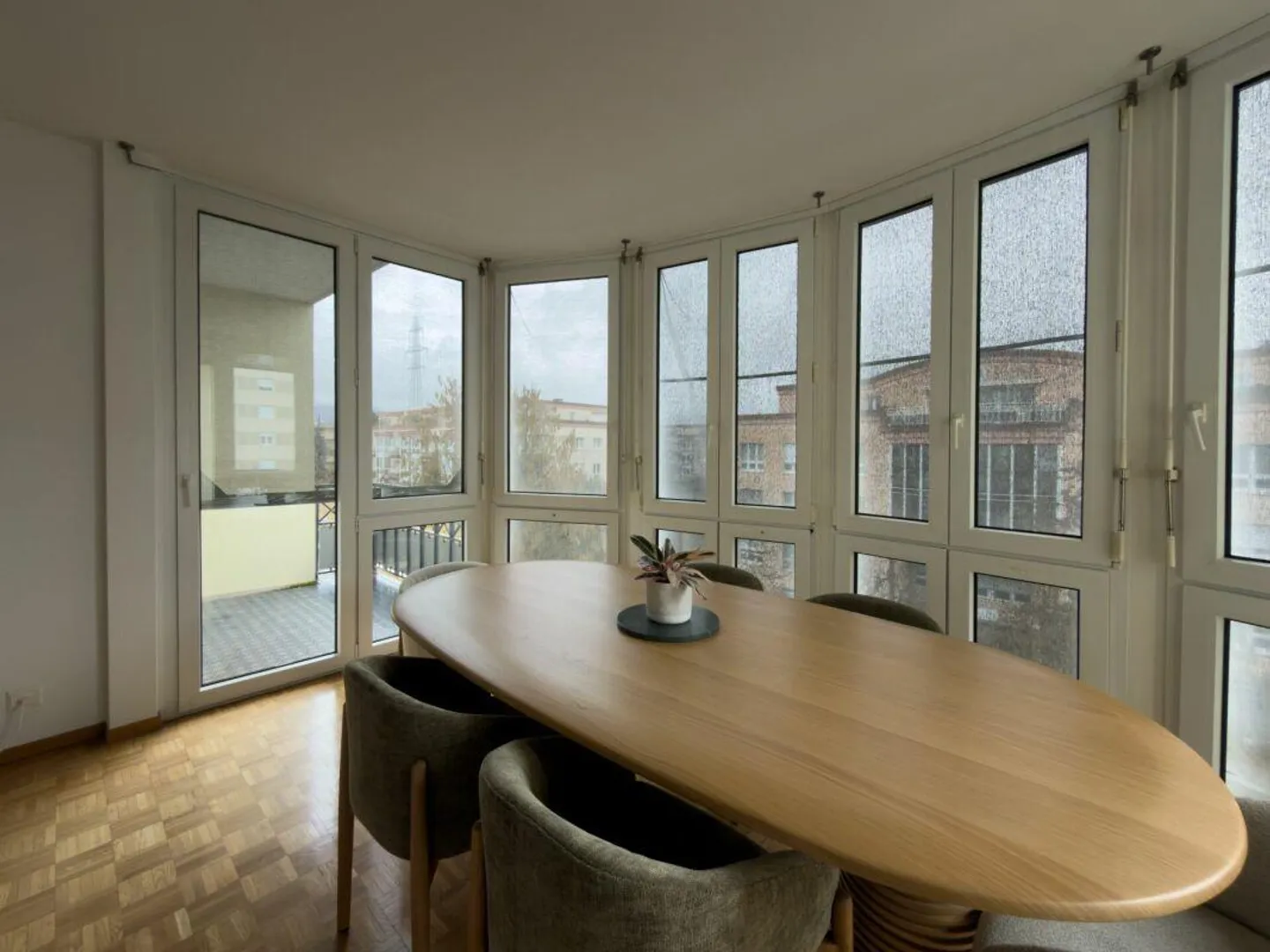 Appartement de rendement avec balcons - Photo 4 sur 7