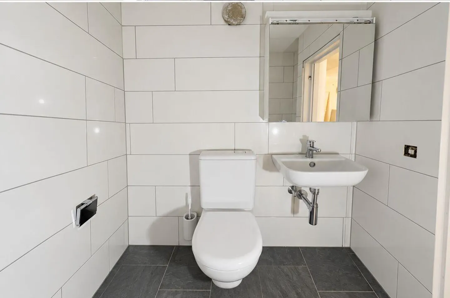 Freshly renovated 3.5-room old town apartment - 85 m² - Photo 4 of 8