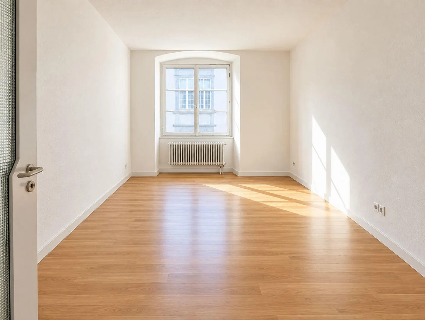 Freshly renovated 3.5-room old town apartment - 85 m² - Photo 6 of 8