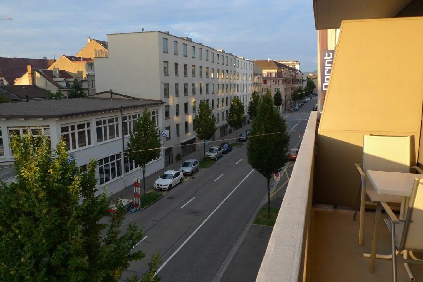 Appartement 2 pièces meublé près de la foire mensuellement - Photo 2 sur 2