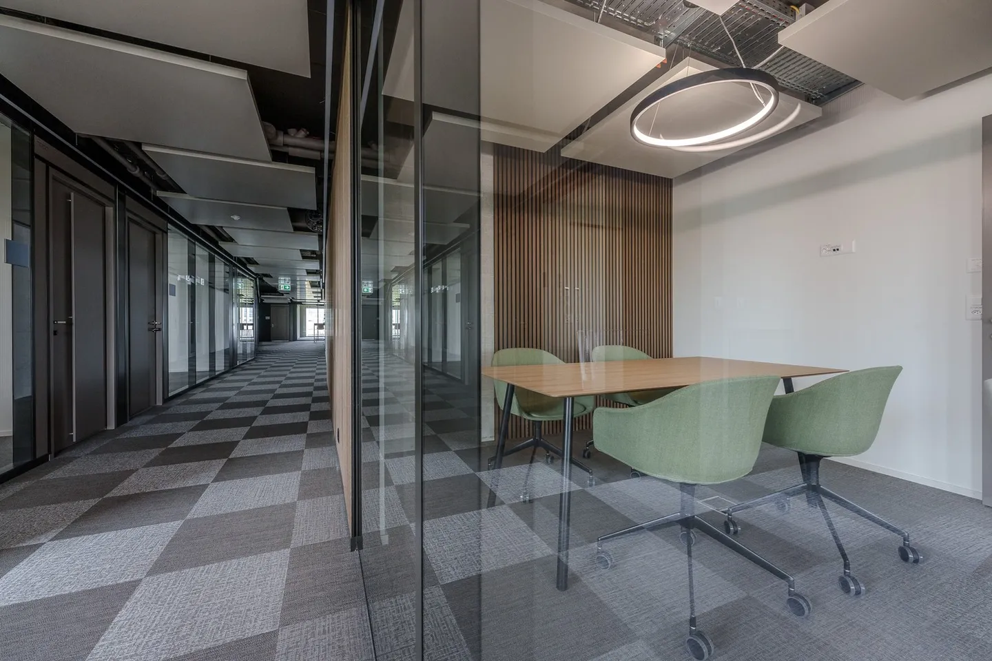 Bureau à louer - Photo 13 sur 17