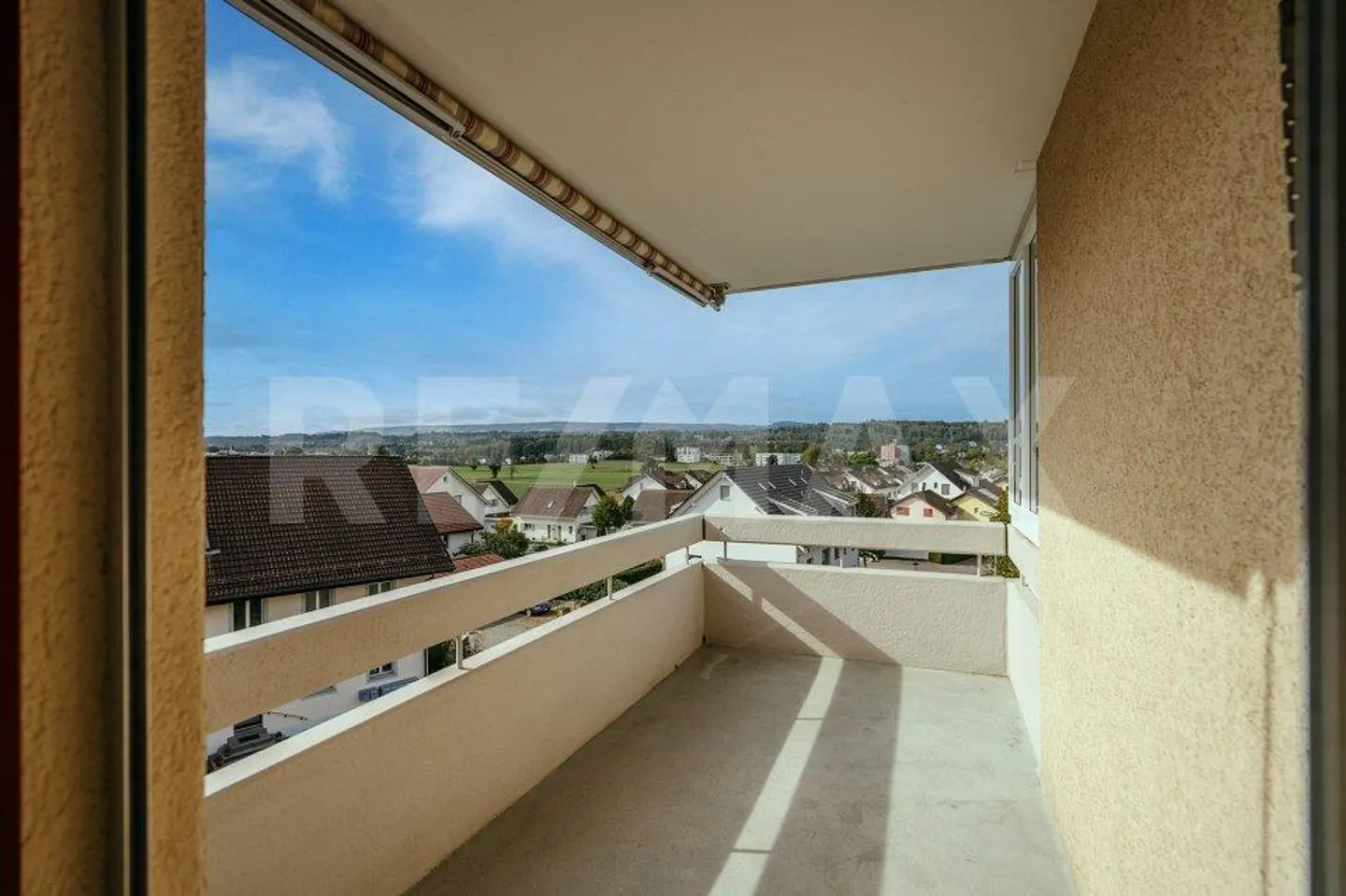 Helle 3½-Zimmer-Wohnung mit Aussicht - Foto 3 von 13