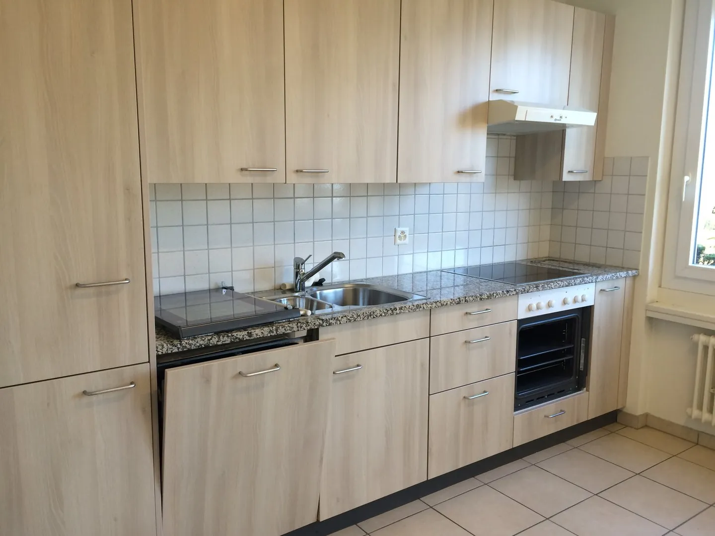 2.5 ZONE STRATÉGIQUE À MASSAGNO - Photo 1 sur 5