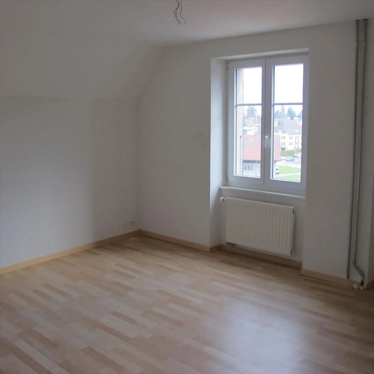 Casa con 6 stanze - Foto 5 di 10