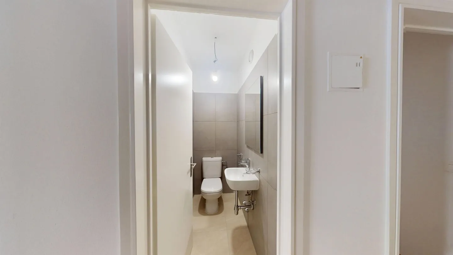 Completely renovated, a stone's throw from the center and Lake Maggiore - Photo 11 of 11