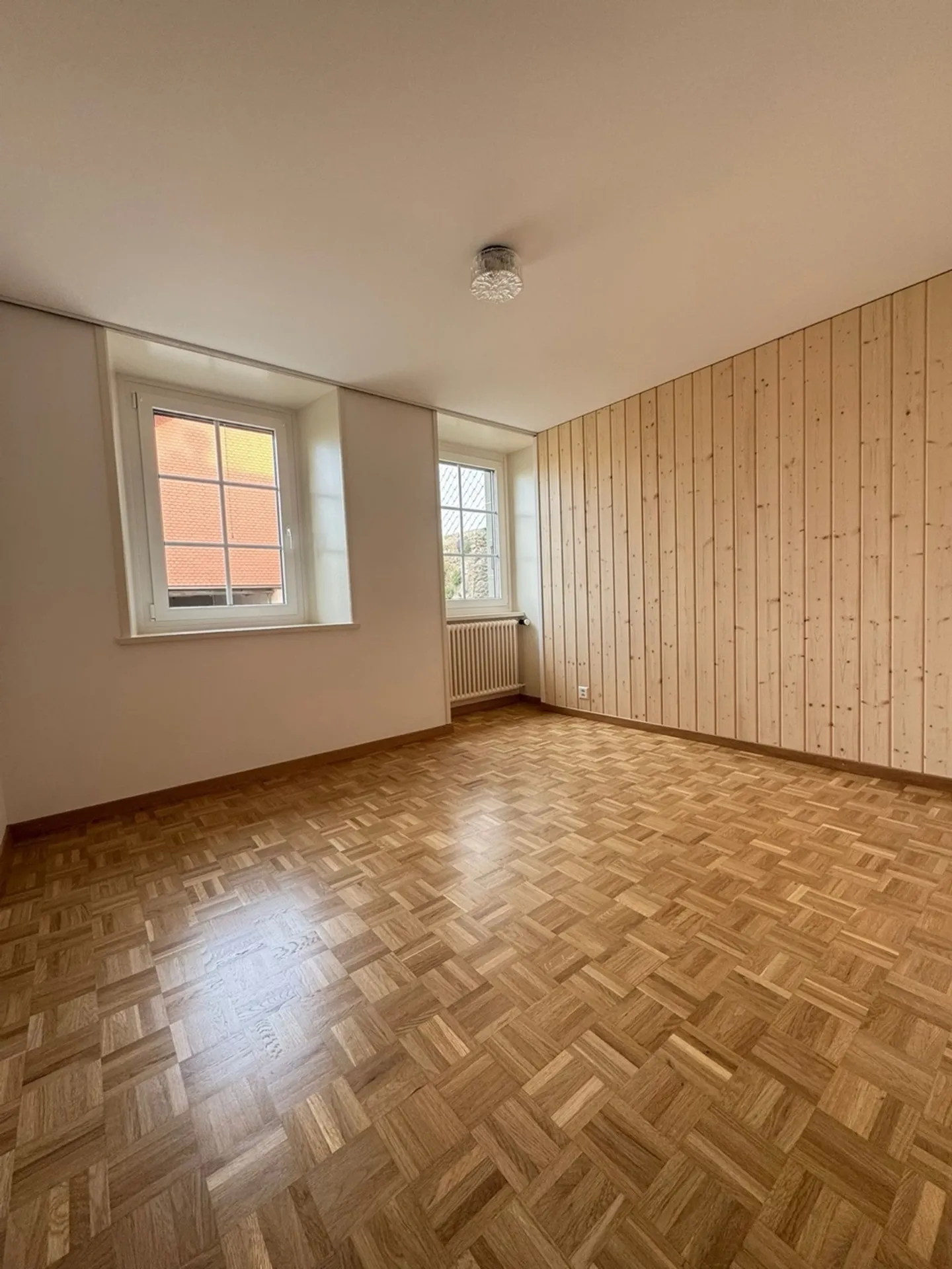 Charming Garden Apartment - Photo 2 of 5