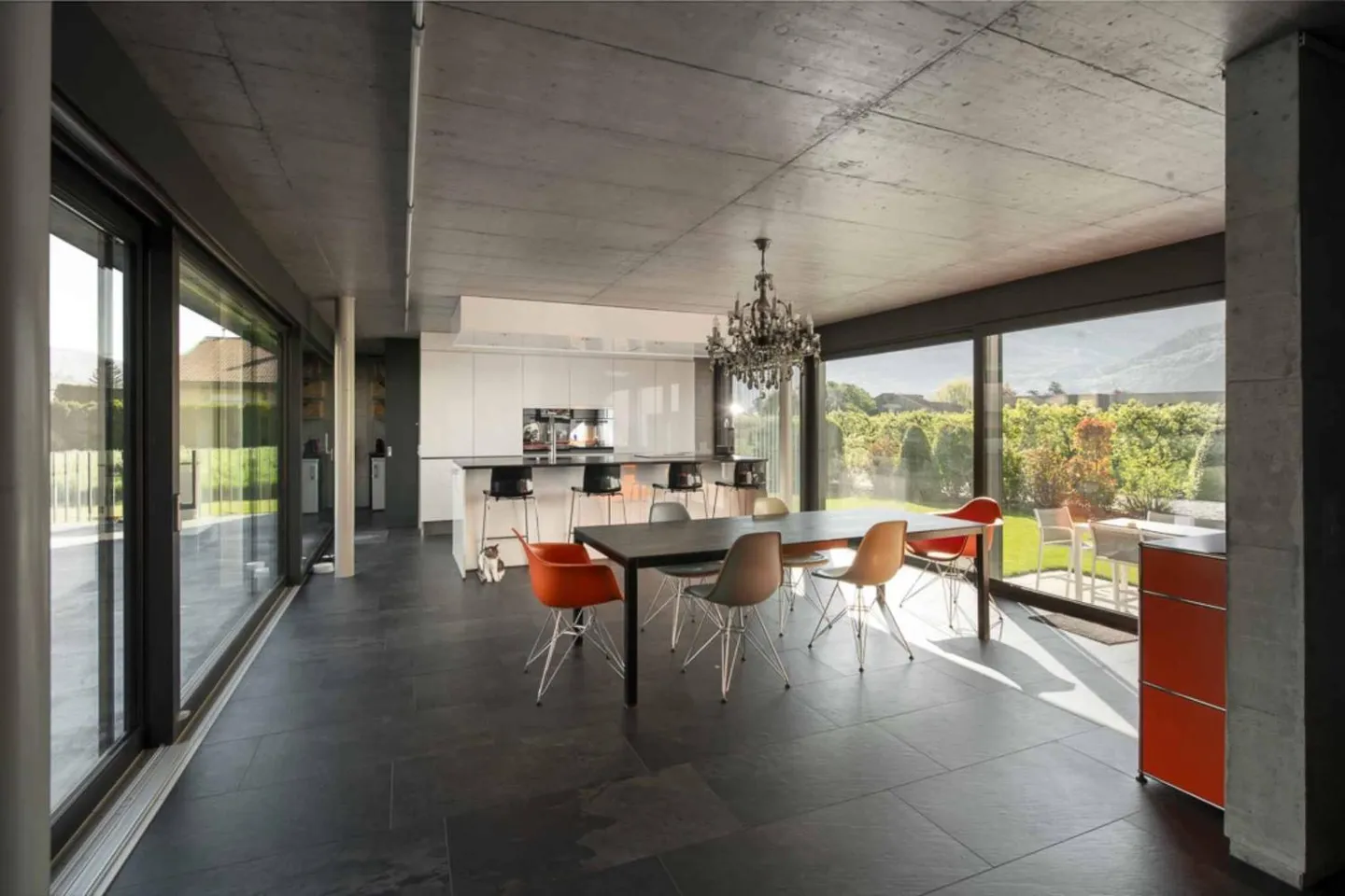Villa contemporanea a Vétroz - Foto 1 di 13