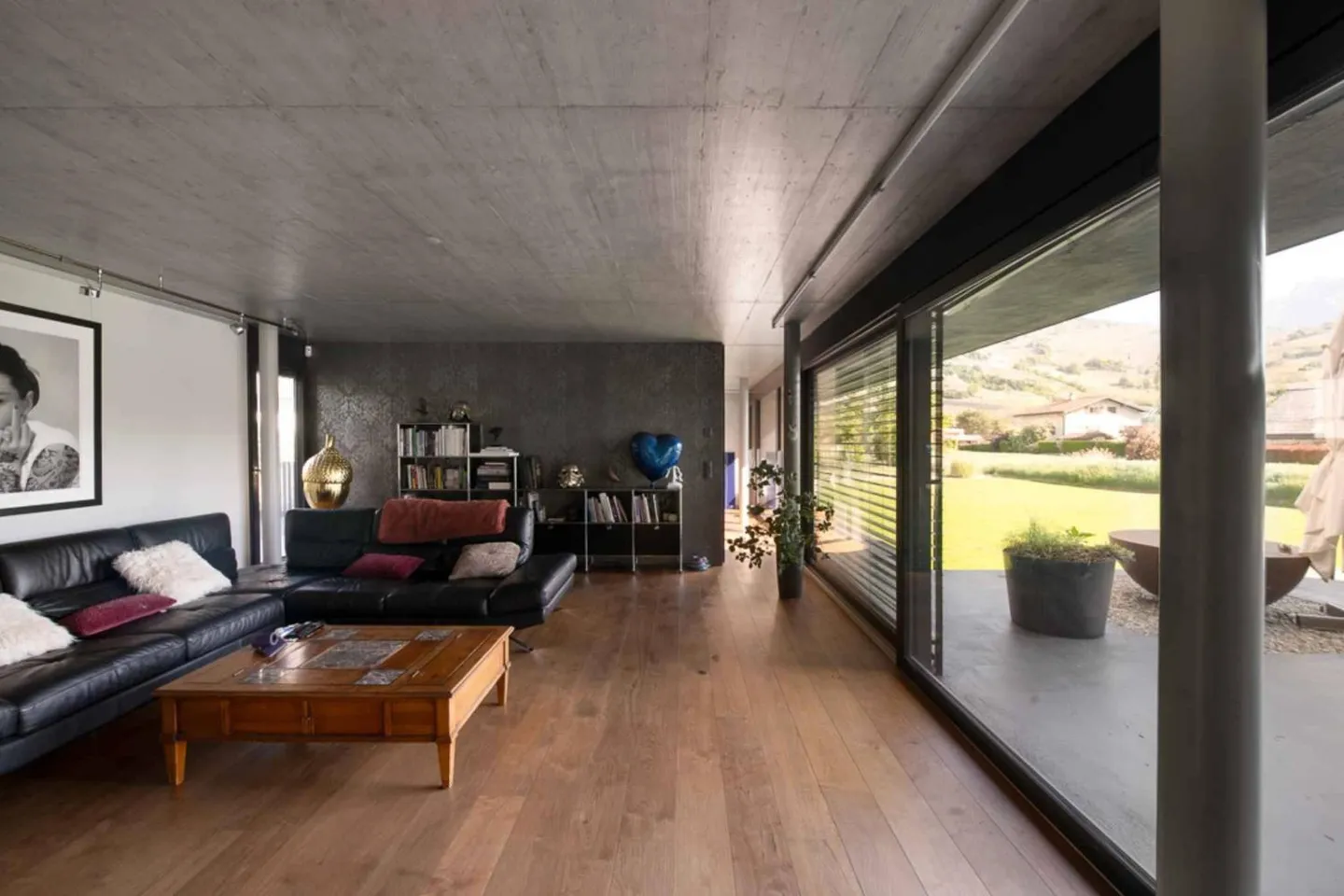 Villa contemporanea a Vétroz - Foto 2 di 13