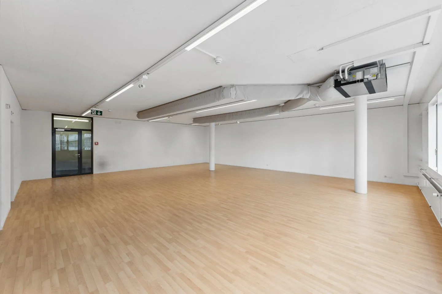 Espace commercial attrayant - Photo 2 sur 10