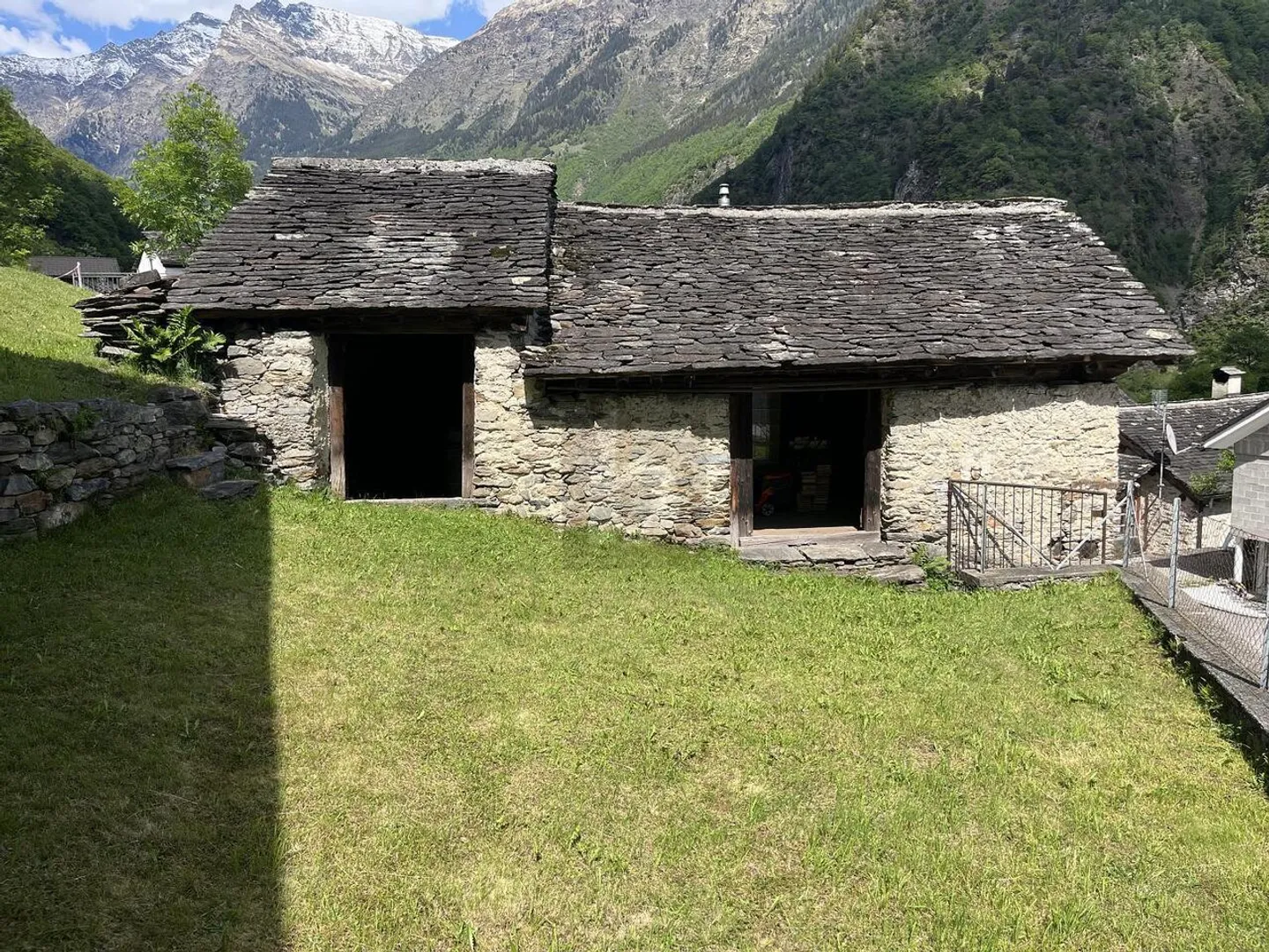 Charmantes Chalet mit Traumhaftem Blick - Foto 1 von 5
