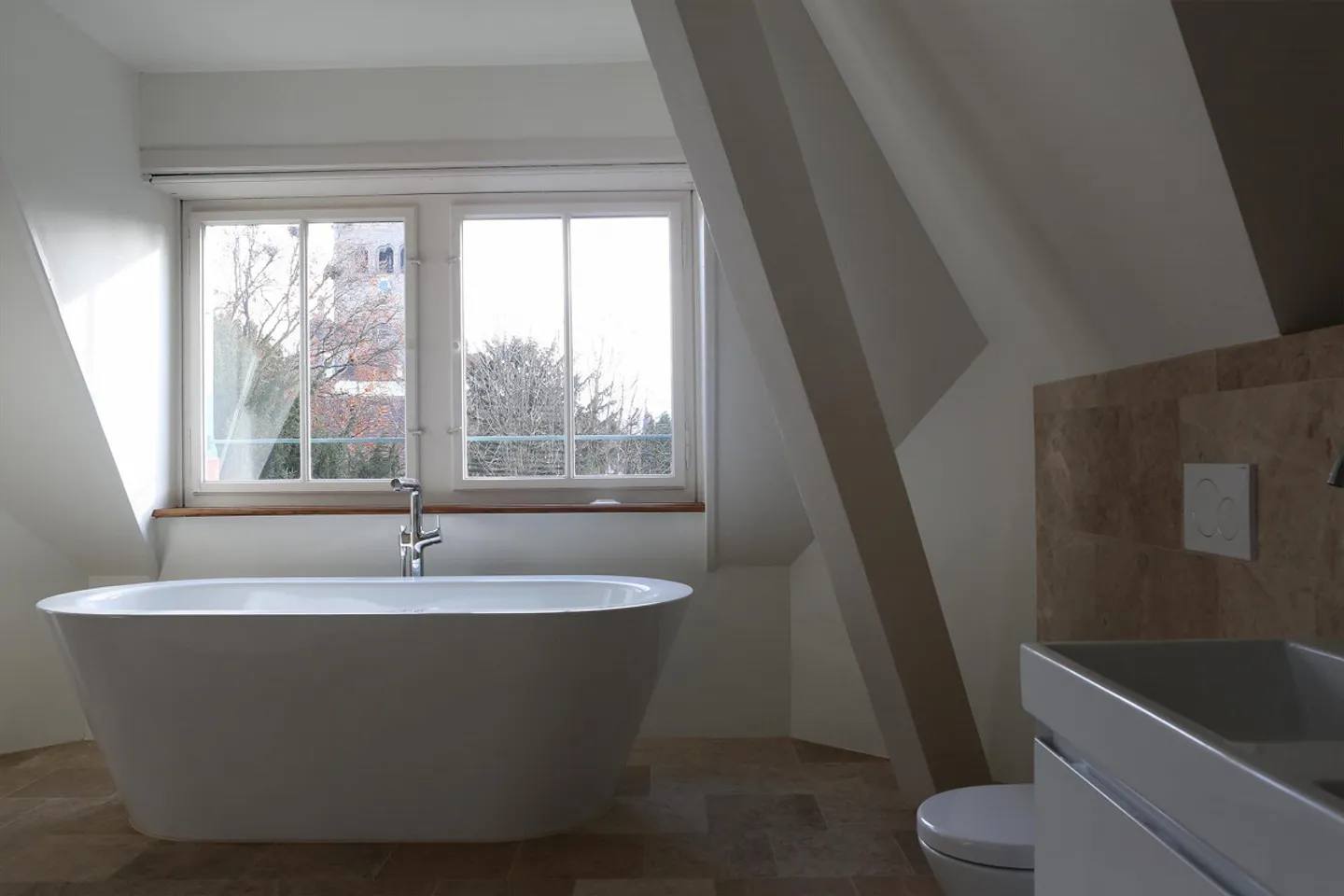 Bijou exclusif avec vue sur la verdure - Photo 8 sur 12