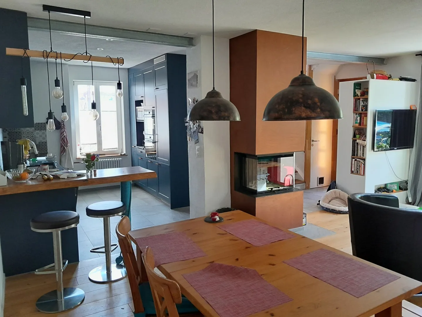 Stilvolles 4-Zimmerhaus mit Garten - Foto 1 von 10