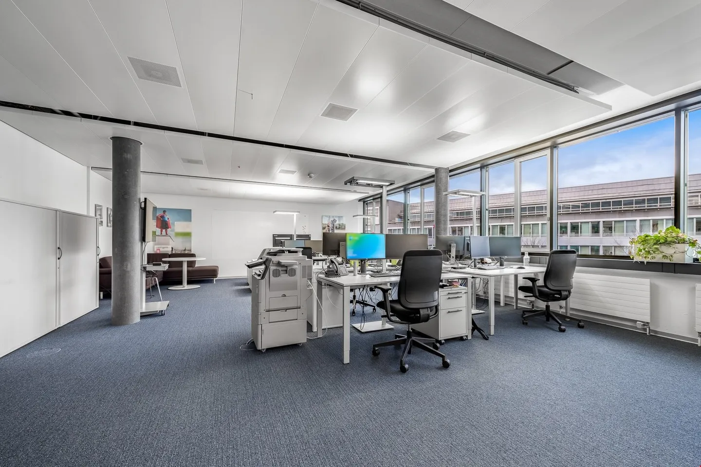 A1 Move: Corner Office with Sophistication and Additional Services - Photo 6 of 9