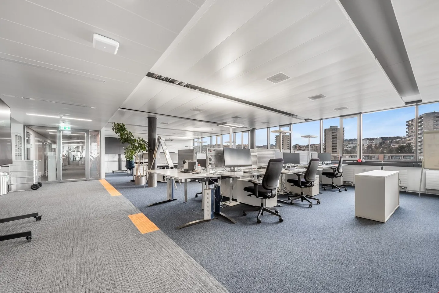 A1 Move: Corner Office with Sophistication and Additional Services - Photo 8 of 9