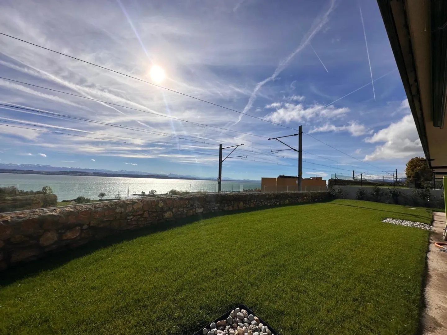 Appartement Splendide avec Jardin - Photo 1 sur 8