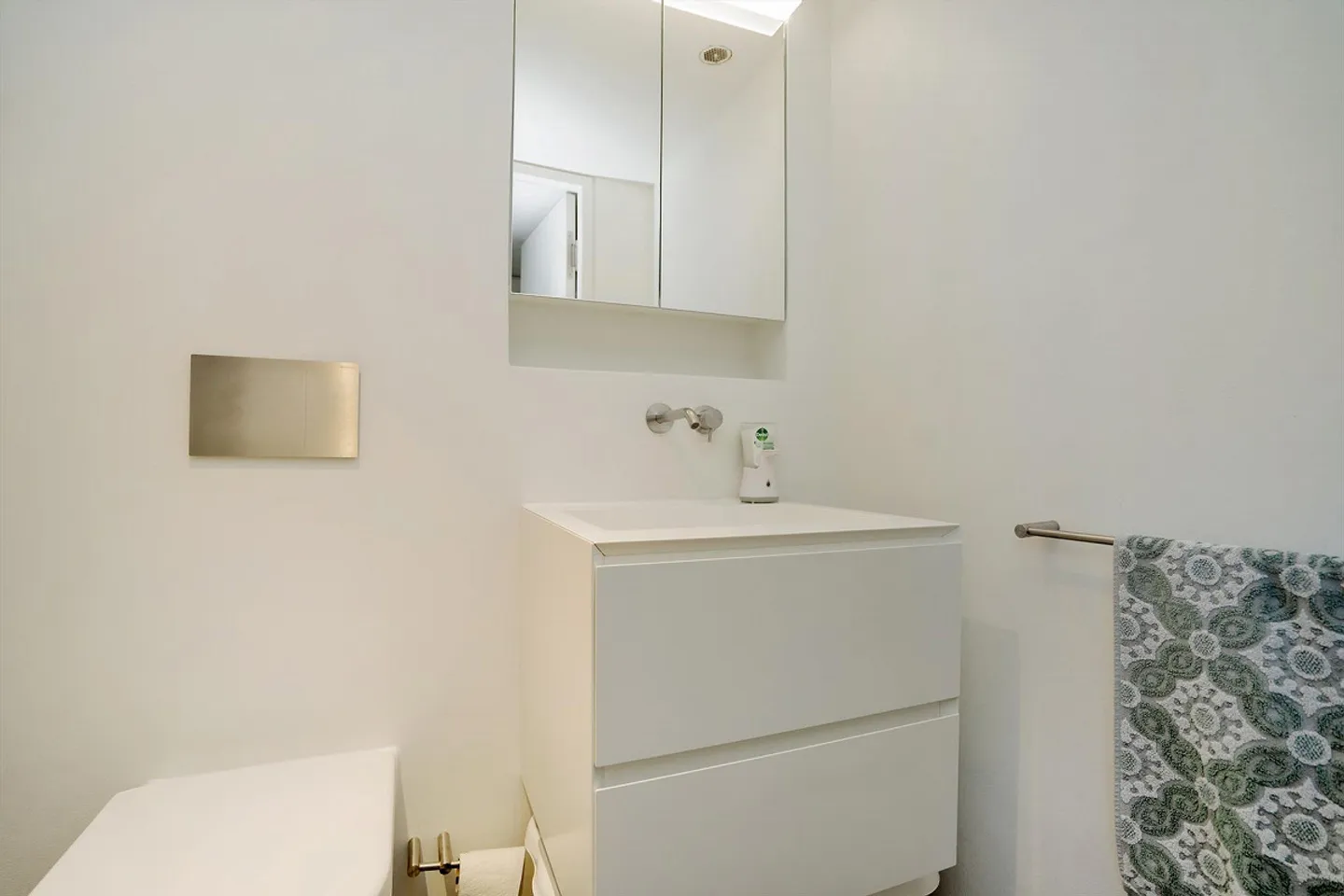 Appartement en duplex exclusif de 6 pièces avec vue panoramique à Schönbühl - Photo 10 sur 30