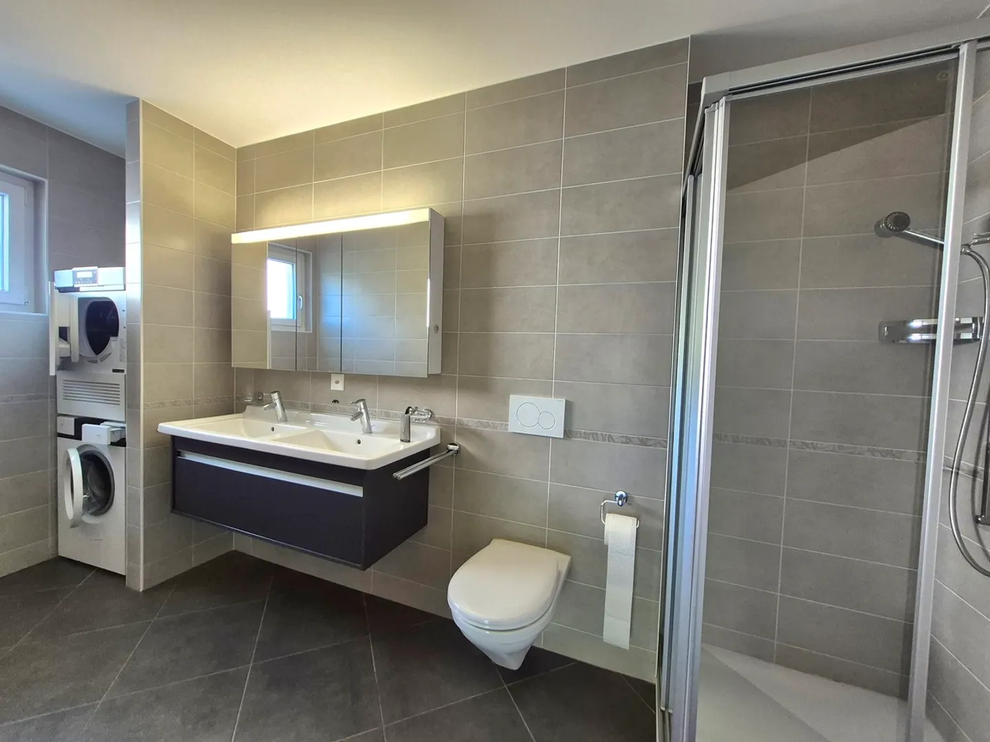 SION - WUNDERSCHÖNE 3,5-ZIMMER-OBJEKT DER OBERKLASSE - Foto 10 von 13