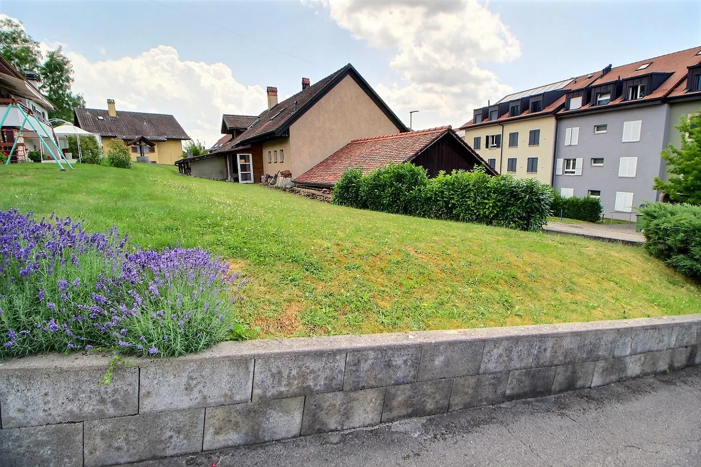 Magnifique et spacieux maison occupée en viager sans loyer - Photo 2 sur 11