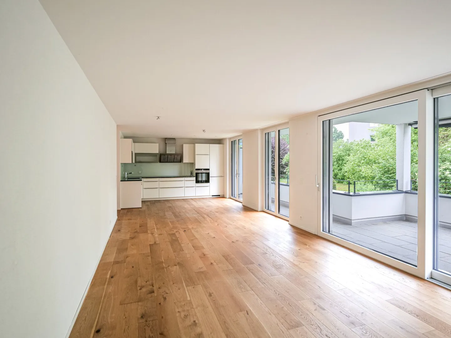 Charmante Wohnung mit Terrasse - Foto 1 von 16