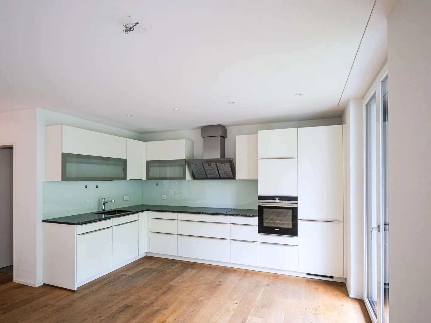 Charmante Wohnung mit Terrasse - Foto 4 von 16