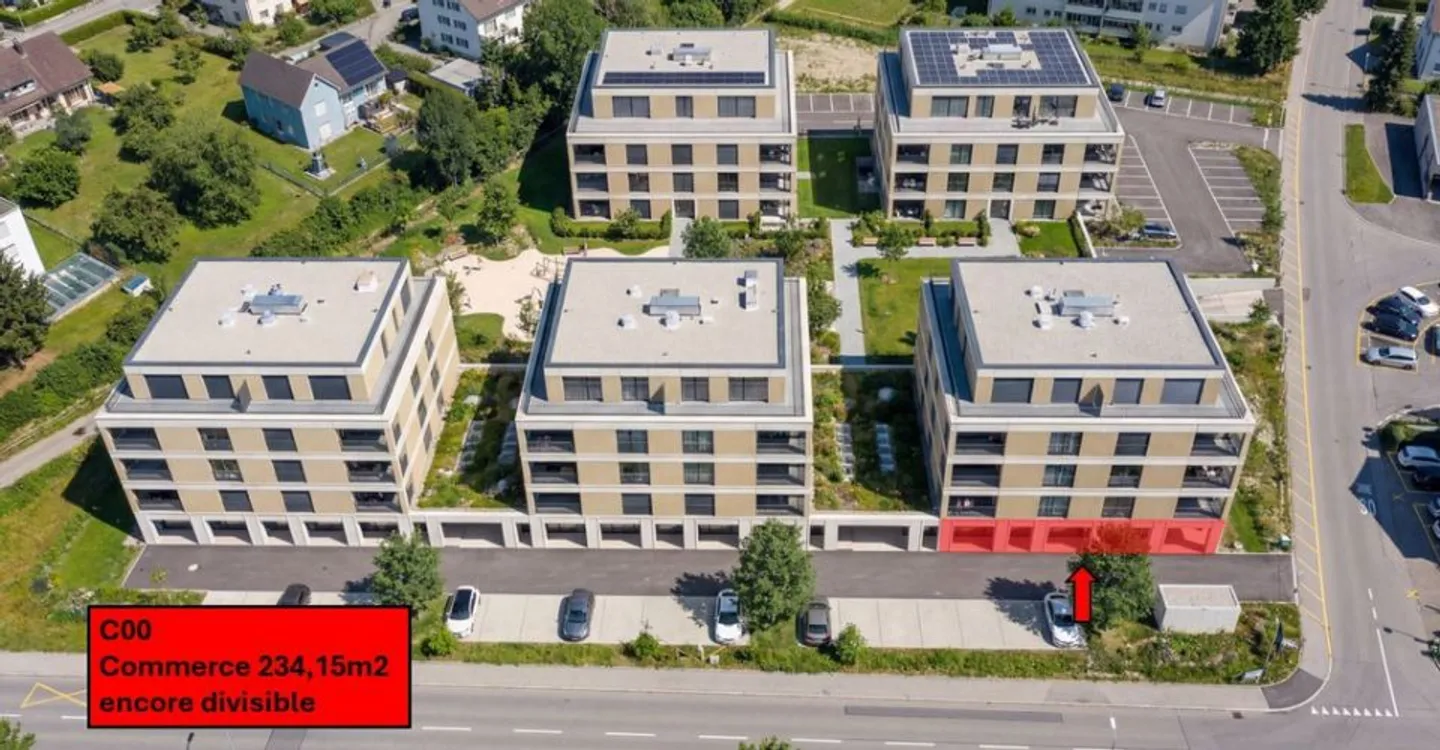 Mixed-use building for rent - Photo 6 of 13