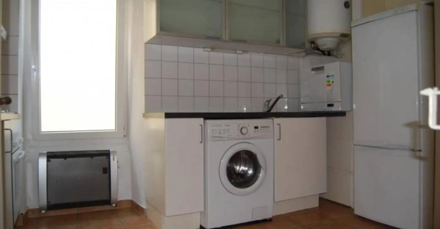 2.5-room apartment in Chalais - Photo 4 of 5